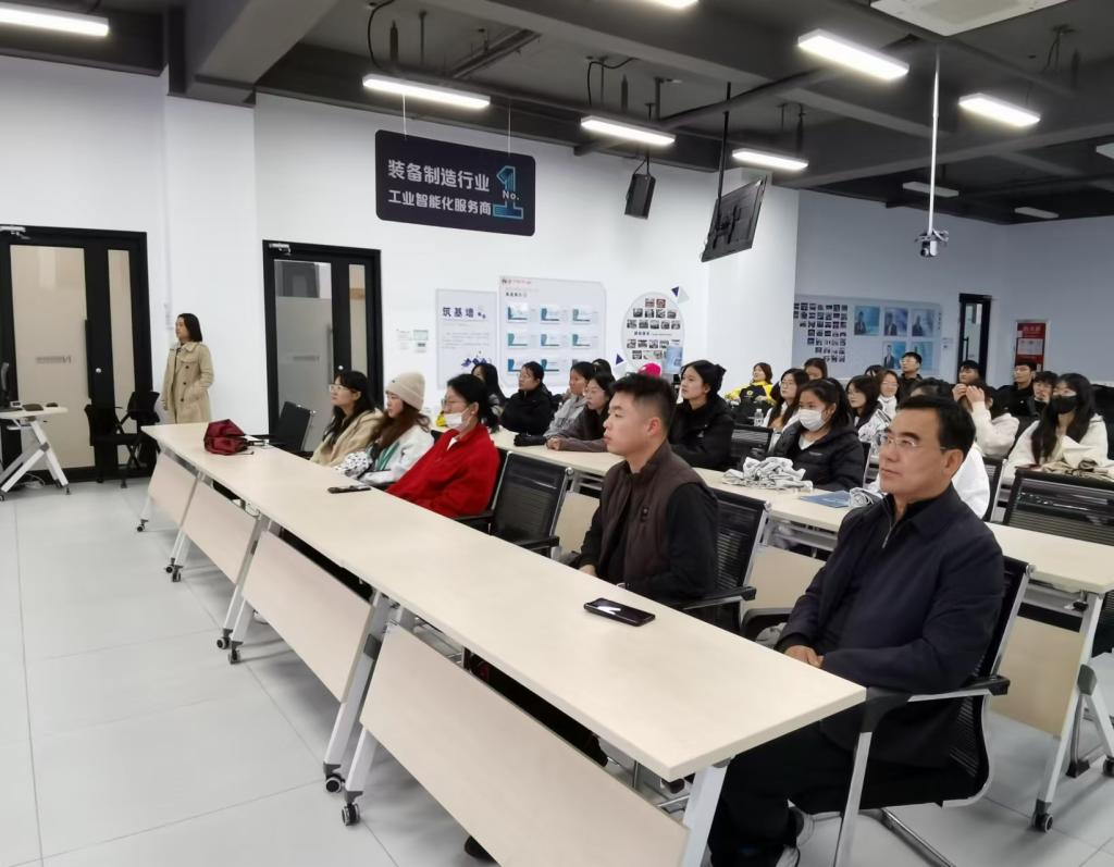 深化校企合作，助力就業新篇章 財經學院攜手煙臺開發區開啟人工智能軟件開發實習之旅